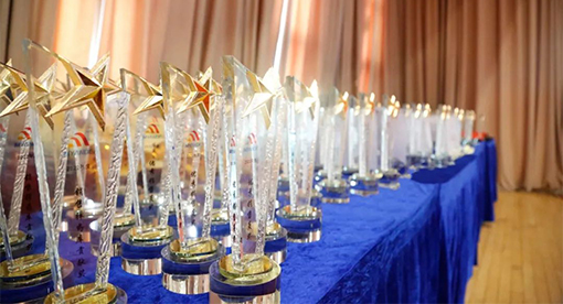 邁安德2022年度表彰大會(huì)