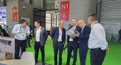 邁安德在蒸發領域提供安全、可靠、節能高效的機械產品和系統解決方案